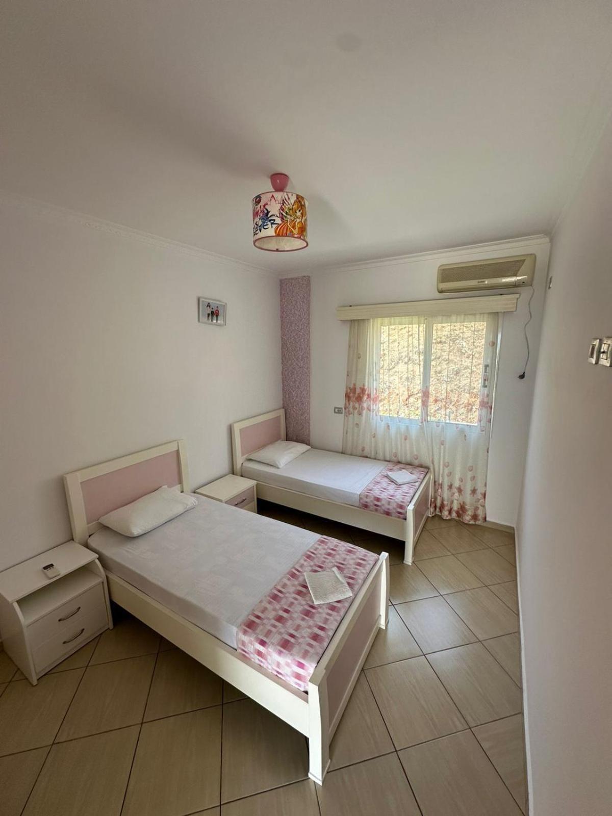 Apartments Berti Sarande Ngoại thất bức ảnh