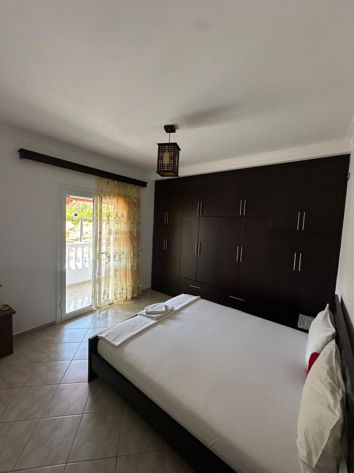 Apartments Berti Sarande Ngoại thất bức ảnh
